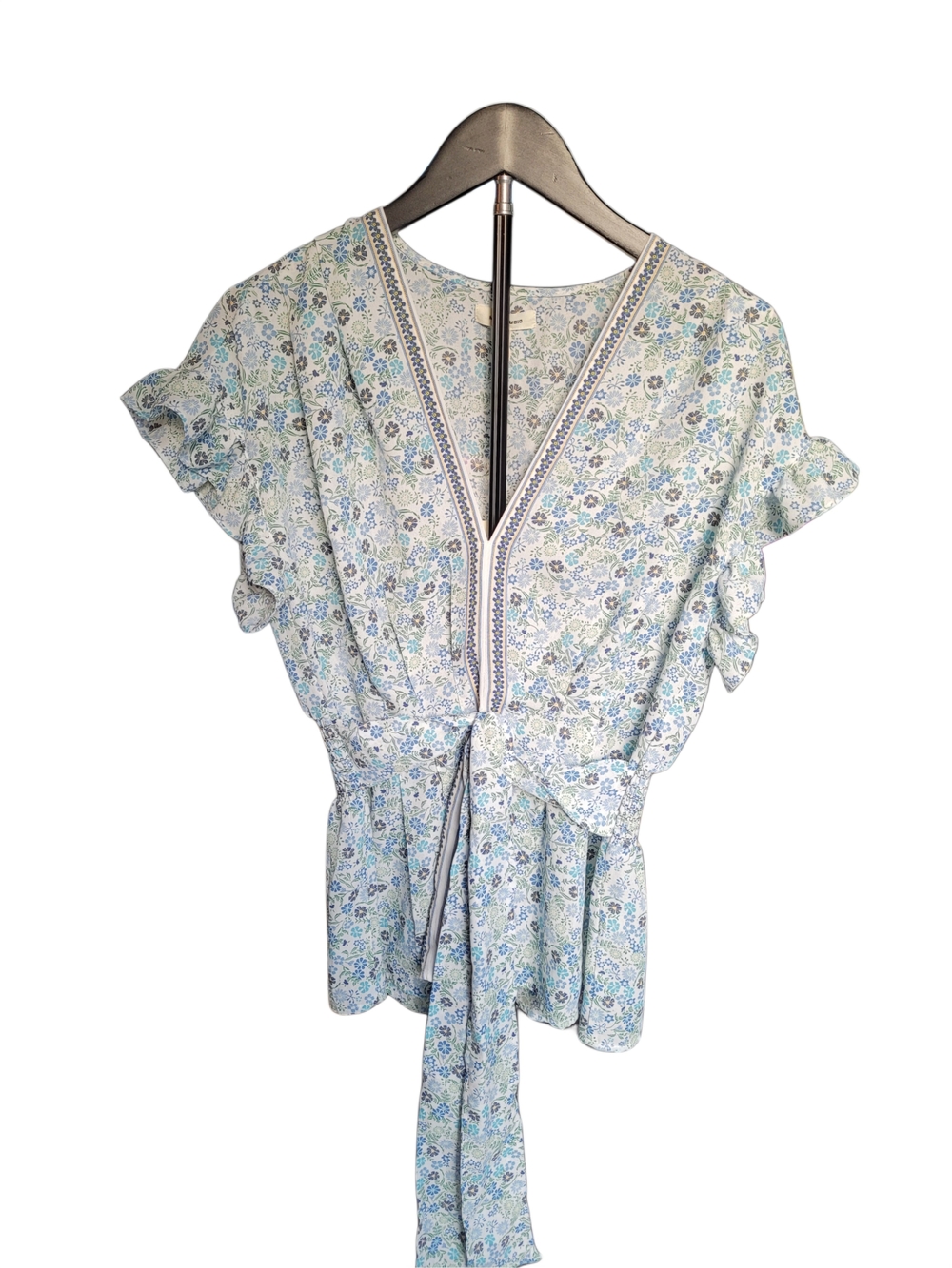Max Studio London Light Blue Floral Tie-Waist V-Neck Blouse